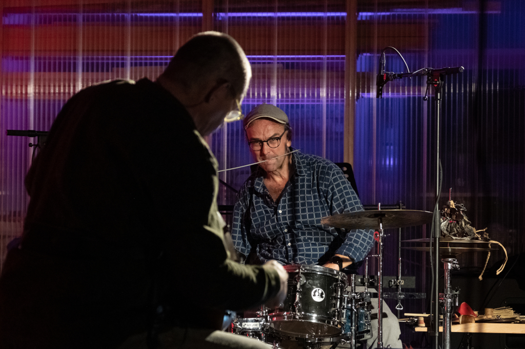 Matthias Loibner - Lucas Niggli Duo